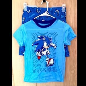 Sega Sonic the Hedgehog Shorts and Shirt Set - EUC